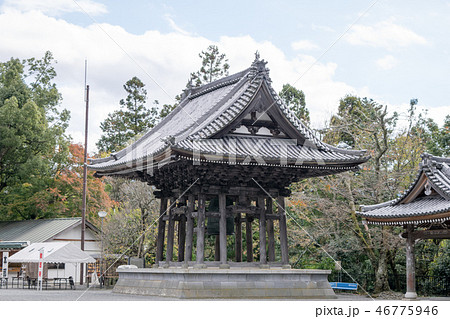 山梨県　身延山久遠寺（みのぶさんくおんじ）　大鐘（おおがね） 46775946
