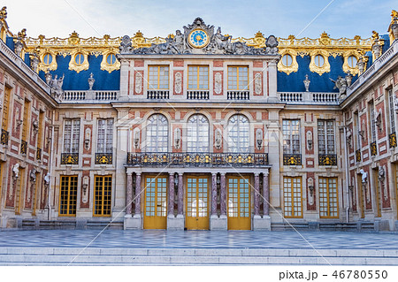 Close up shot of Versailles Palace during the day Close up shot of Versailles Palace during the day 46780550
