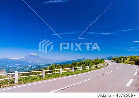（静岡県）伊豆スカイラインから富士山を望む 46785667