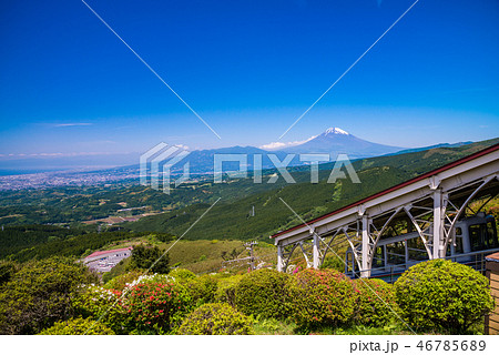 （静岡県）初夏の十国峠、富士山眺望 46785689