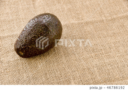 アボカド 46786192