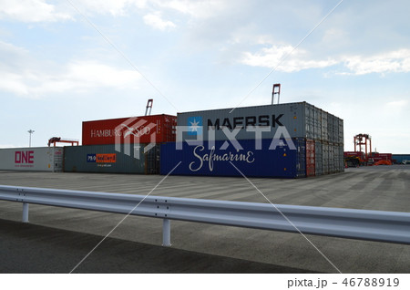 茨城県、常陸那珂港、コンテナターミナルに蔵置されているコンテナ 茨城県、常陸那珂港、コンテナターミナルに蔵置されているコンテナ 46788919