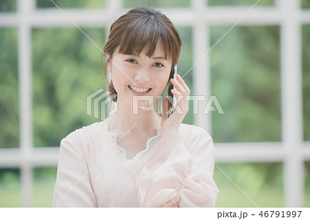 young woman 46791997