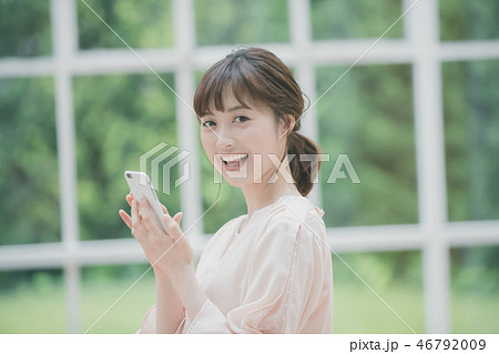 young woman young woman 46792009