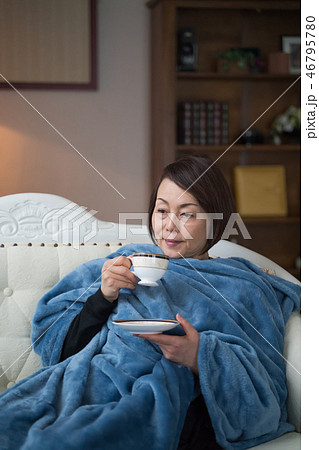 女性 女性 46795780