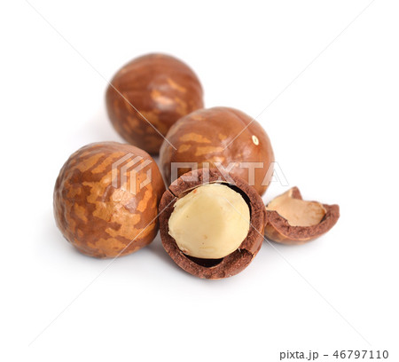 Macadamia nuts isolated on white background 46797110