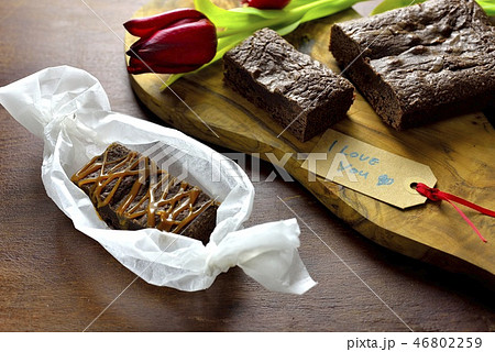 チョコレートブラウニー　バレンタインデー／chocolate brownies 46802259