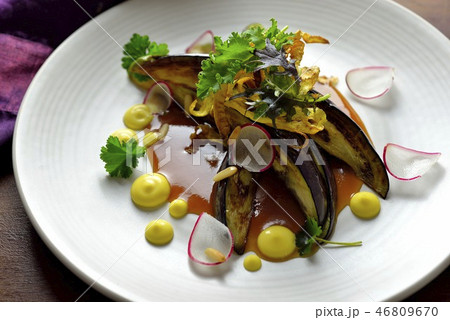 ナスの味噌田楽洋風盛り 46809670