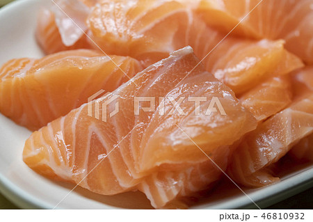 美味しいサーモンの刺身 美味しいサーモンの刺身 46810932