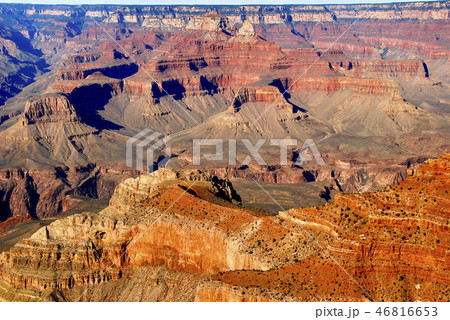 グランドキャニオン・サウスリムを彩る赤い地層 グランドキャニオン・サウスリムを彩る赤い地層 46816653