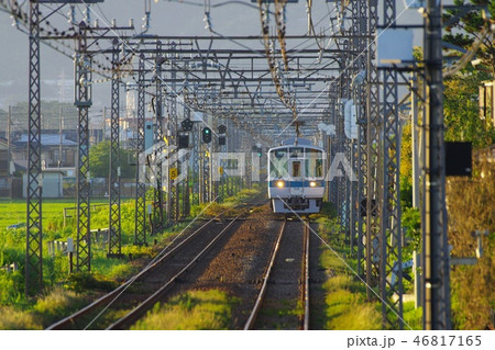 夕暮の電車 夕暮の電車 46817165