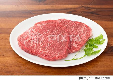 牛もも肉 ステーキ肉 牛もも肉 ステーキ肉 46817766