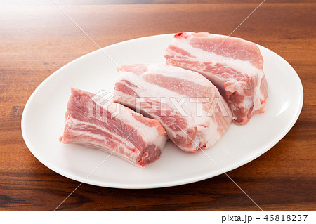 スペアリブ　豚肉 46818237