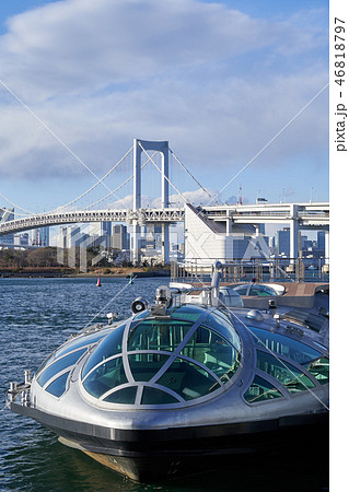 都市風景　東京湾　お台場　海上バスのりば 46818797