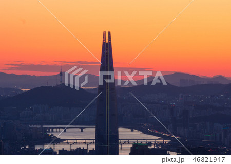 ソウル 夜景 ロッテワールドタワー 46821947