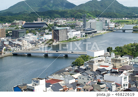 高層ビルから松江の街並の眺め 46822619