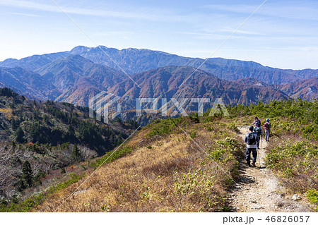 白山白川郷ホワイトロードからの山歩き・三方岩岳から望む白山 白山白川郷ホワイトロードからの山歩き・三方岩岳から望む白山 46826057