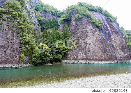古座川の一枚岩3 古座川の一枚岩3 46826143