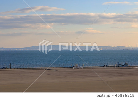 羽田空港から見た東京湾 羽田空港から見た東京湾 46836519
