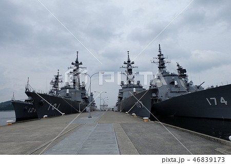 横須賀基地の護衛艦隊 46839173