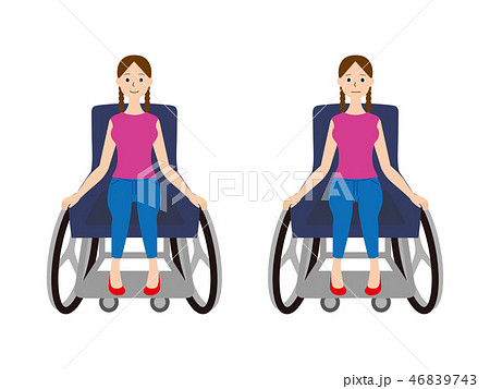 車椅子に乗る女性 車椅子に乗る女性 46839743