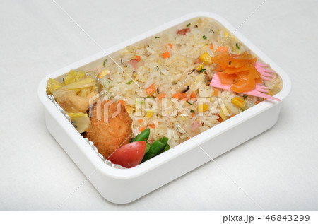 美味しいお弁当(チャーハン) 46843299