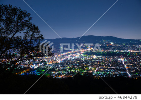若草山から眺める夜景 （奈良県奈良市）※2017年4月撮影 46844279