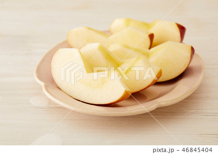 切り分けたりんご 46845404