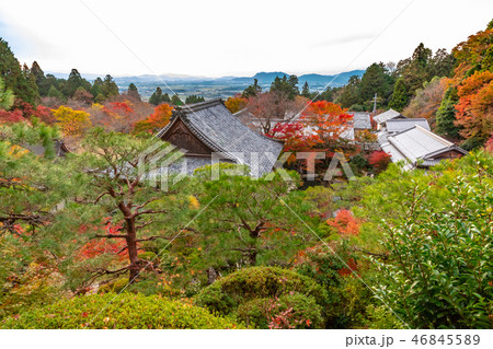 百濟寺紅葉　天下遠望の図 46845589