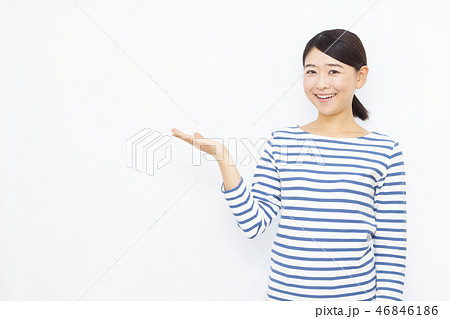 30代女性 30代女性 46846186