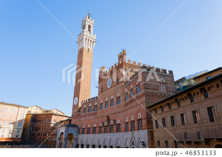 Siena day view, Tuscany, Italy 46853133