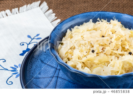 Sauerkraut in a blue bowl.  46855838
