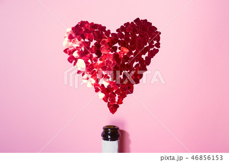 Champagne bottle with heart-shaped sequins  46856153