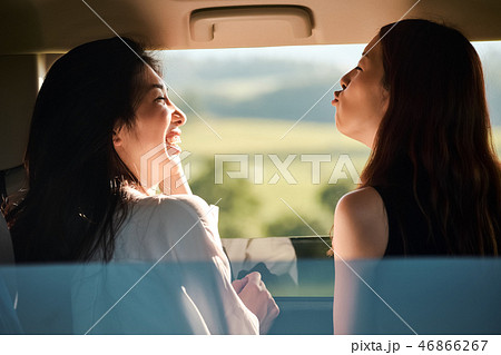 女子旅　ドライブ 46866267