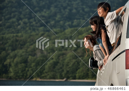 家族旅行 湖 ドライブ 家族旅行 湖 ドライブ 46866461