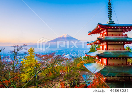 Beautiful landscape of mountain fuji with chureito pagoda around maple leaf tree in autumn season 46868085