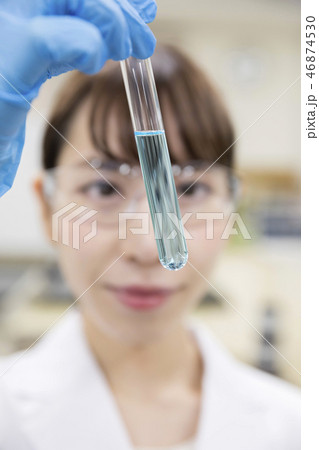 研究 開発 実験イメージ 研究 開発 実験イメージ 46874530