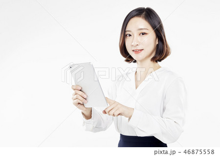 ビジネス ビジネスウーマン アイパッド 46875558