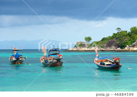 Long-tailed boat on Sunrise Beach 46884599