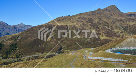 Alpine peaks of Grindelwald (Switzerland) 46884893