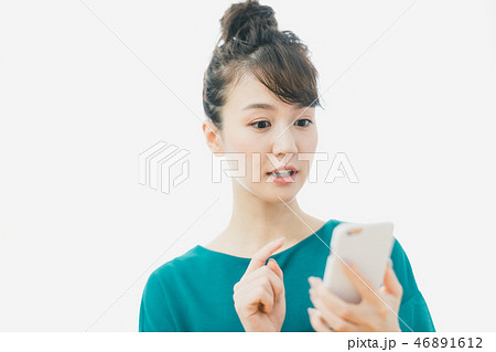 young woman 46891612