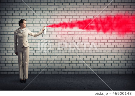 Woman using spray 46900148