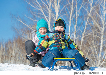 Winter activity 46900191