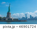 ニューヨーク　自由の女神とマンハッタンの摩天楼 46901724