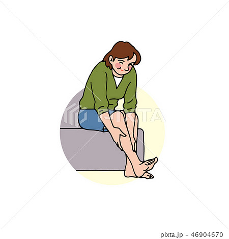 脚のむくみが取れて喜ぶ奥さん 脚のむくみが取れて喜ぶ奥さん 46904670