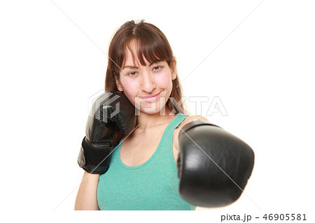 軽いジャブで 46905581