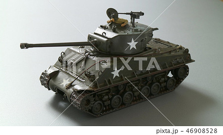 シャーマン戦車　プラモデル 46908528