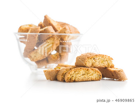 Sweet cantuccini biscuits. Sweet cantuccini biscuits. 46909865