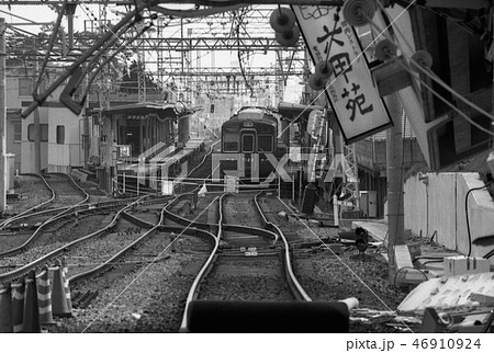 阪神大震災の鉄道被害　夙川駅 46910924