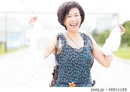 さわやかな アラフィフ女性 さわやかな アラフィフ女性 46911189
